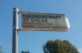 Heavey goods sign